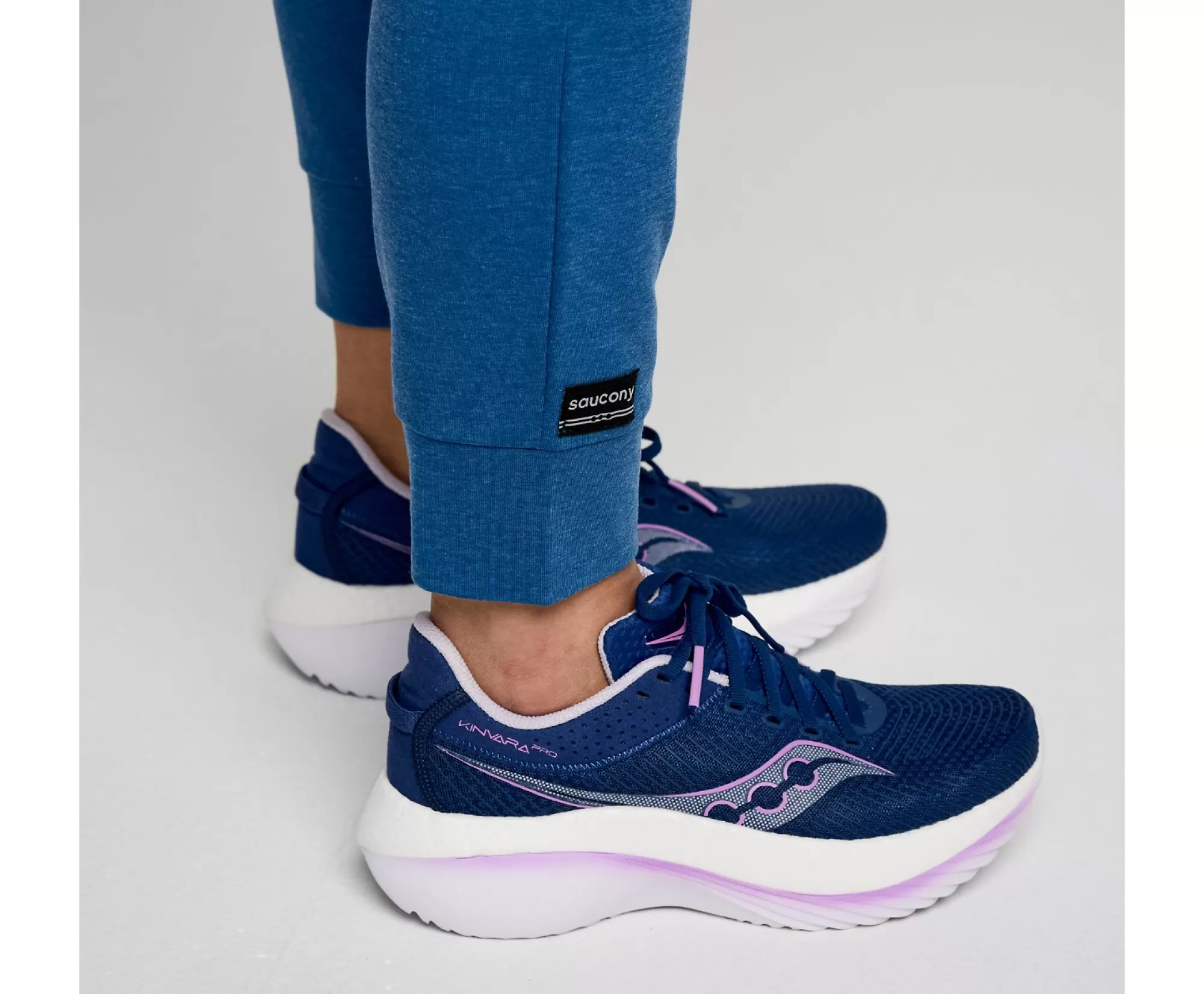 Découvrez la Collection Boston Pant : Vêtements & Accessoires Élégants pour Femme