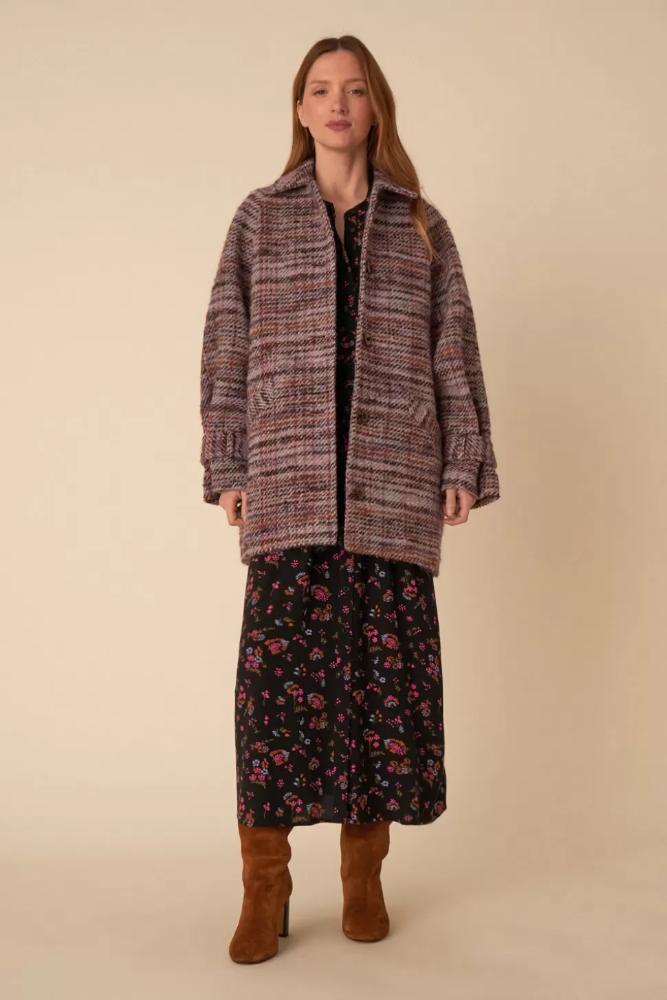 Élégante robe d'été Myrtille à bretelles - Collection Des Petits Hauts 

Robe courte à bretelles en nuance Myrtille - Style bohème chic Des Petits Hauts 

Robe légère estivale bleu-myrtille - Modèle à bretelles Des Petits Hauts 

Robe bohème Des Petits Hauts - Coupe fluide en tonalité Myrtille pour look estival 

Robe à bretelles Myrtille - Création estivale Des Petits Hauts pour silhouette aérienne