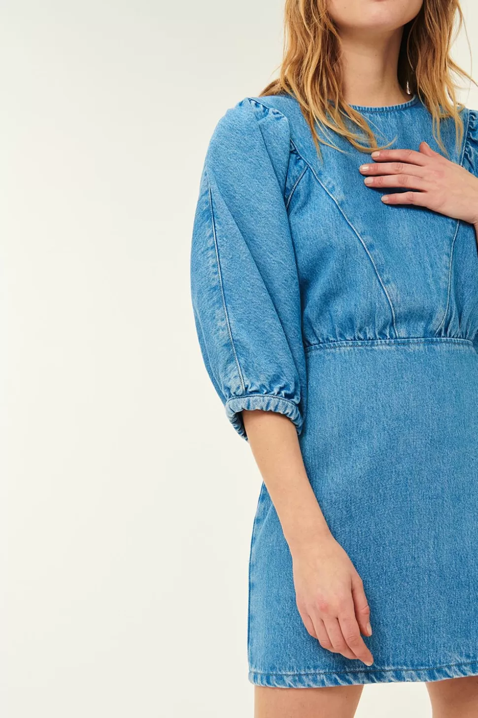 Robe Courte Femme Bleu Vintage - Détails Brodés Des Petits Hauts, Style Rétro Chic
