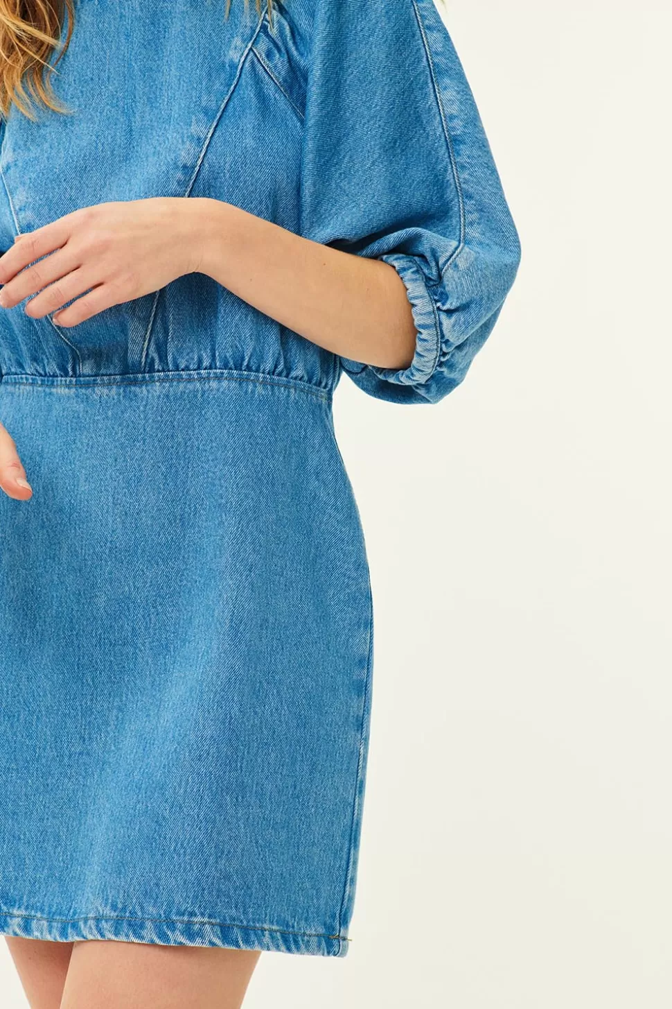 Robe Courte Femme Bleu Vintage - Détails Brodés Des Petits Hauts, Style Rétro Chic